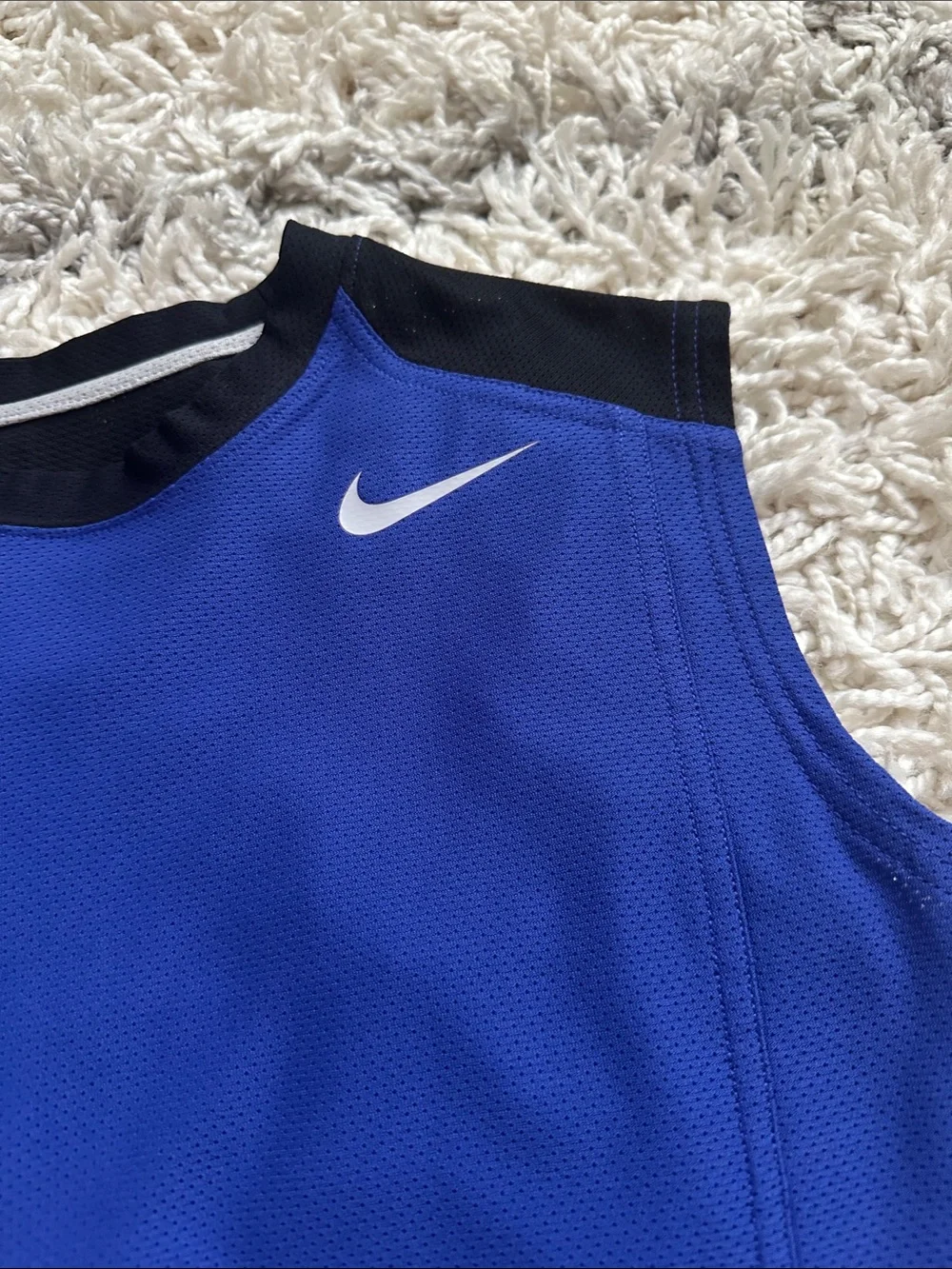 Nike Sleeveless Shirt Medium Purple Black